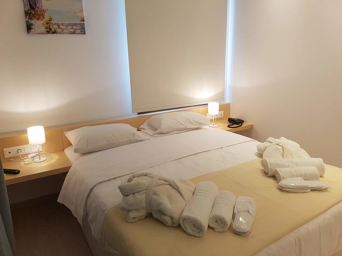 8Kto Hotell Skiáthos Eksteriør bilde